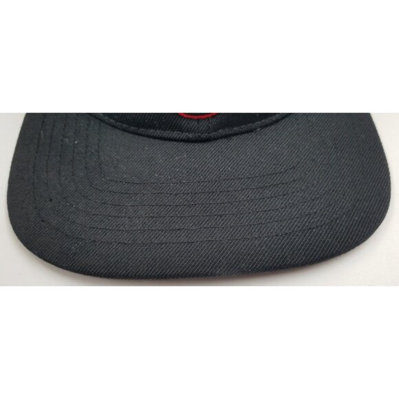 Chicago Bulls Six Time NBA Finals Champions Pro Standard Black Snapback Hat Cap - Picture 15 of 16